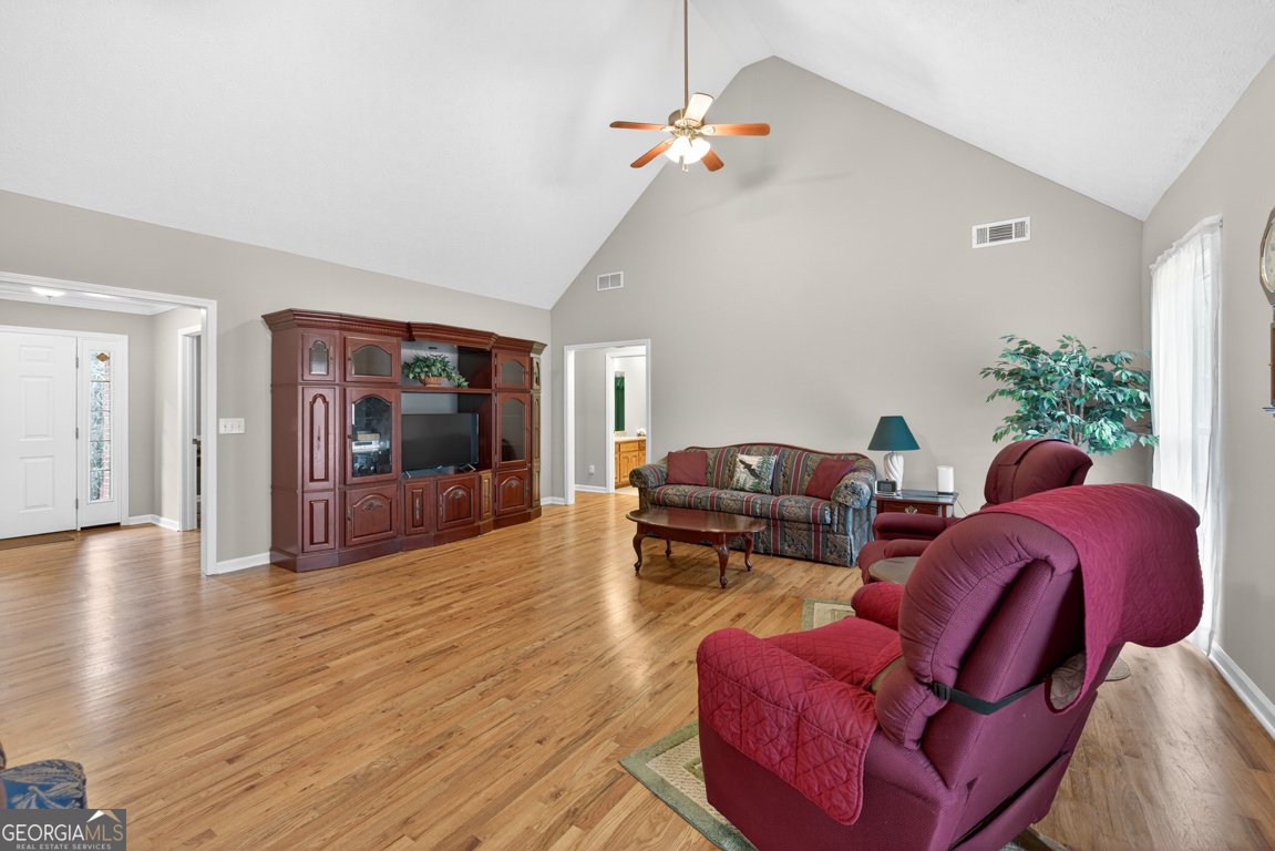 1194 Foster Road Statham - Photo 10