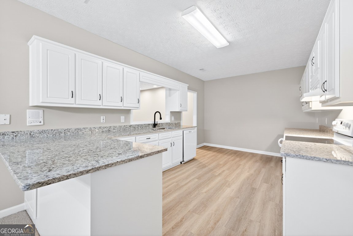 1194 Foster Road Statham - Photo 43