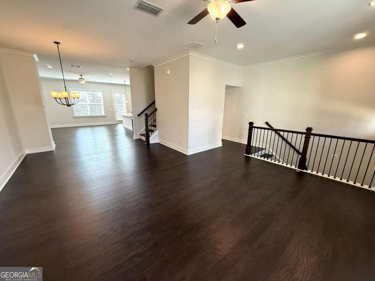 425 Fair View Circle Roswell - Photo 6