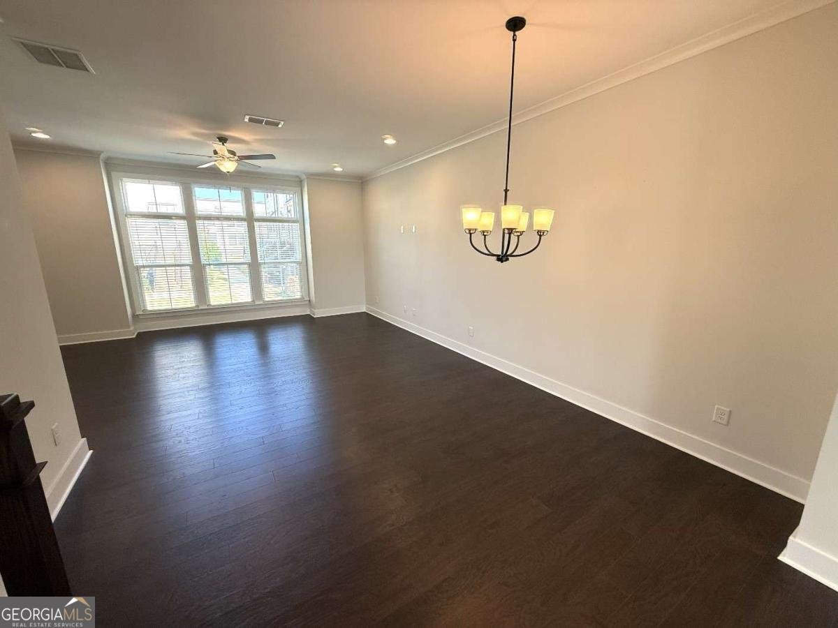 425 Fair View Circle Roswell - Photo 8