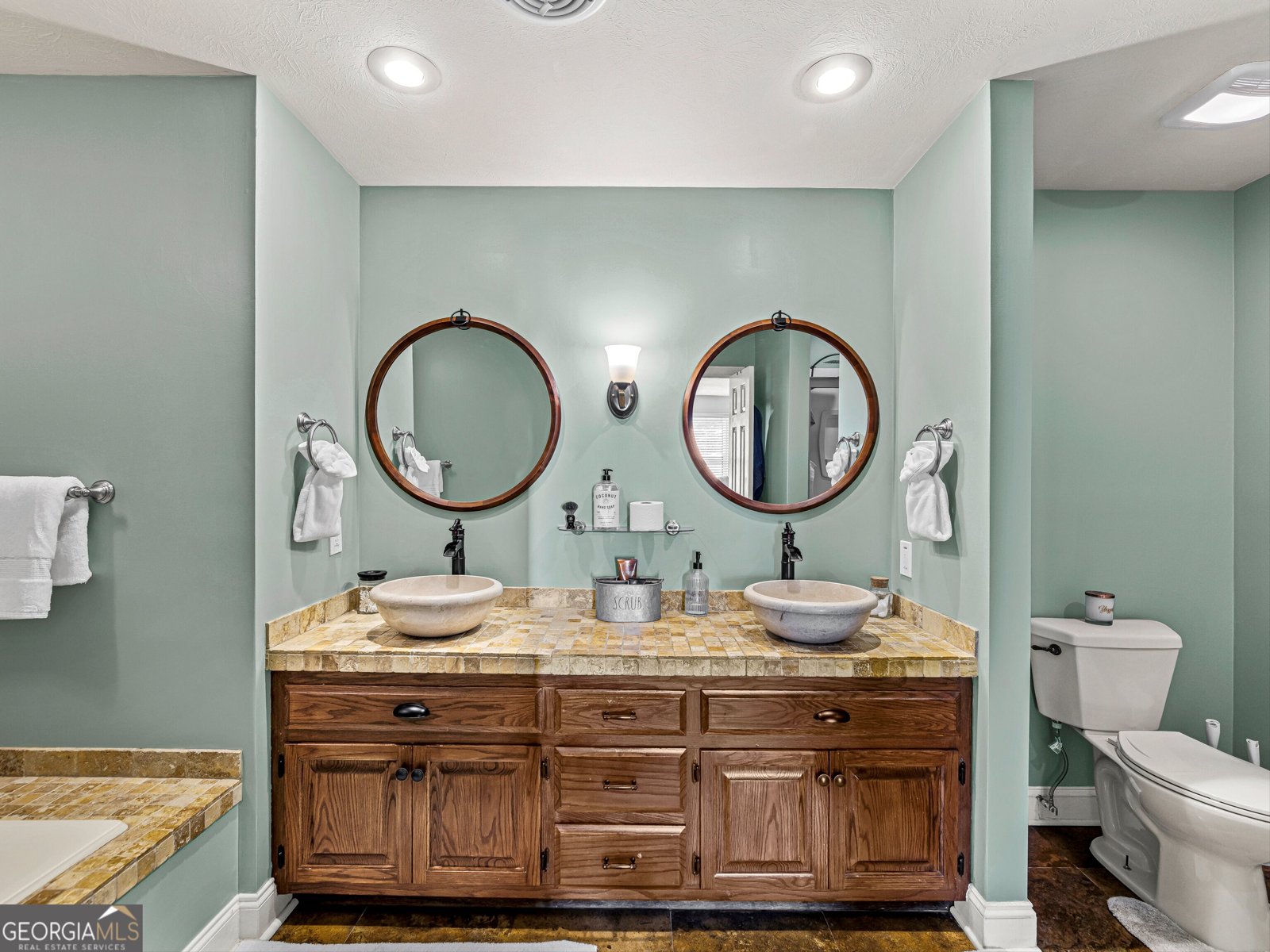 215 Pineywood Road Griffin - Photo 36