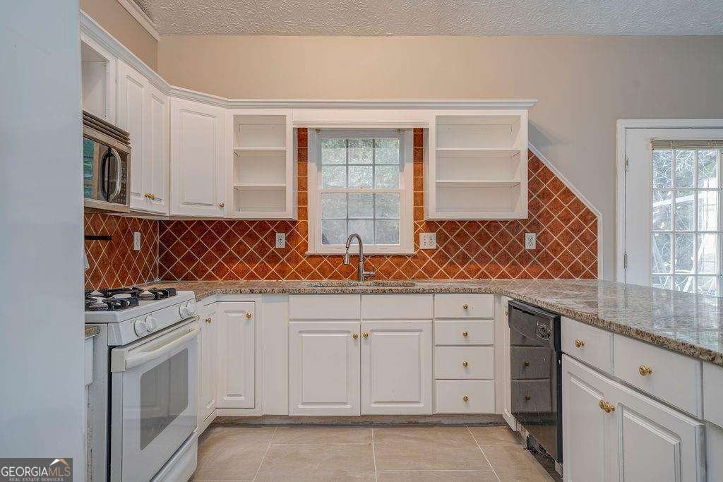 3090 Kings Drive Kennesaw - Photo 22