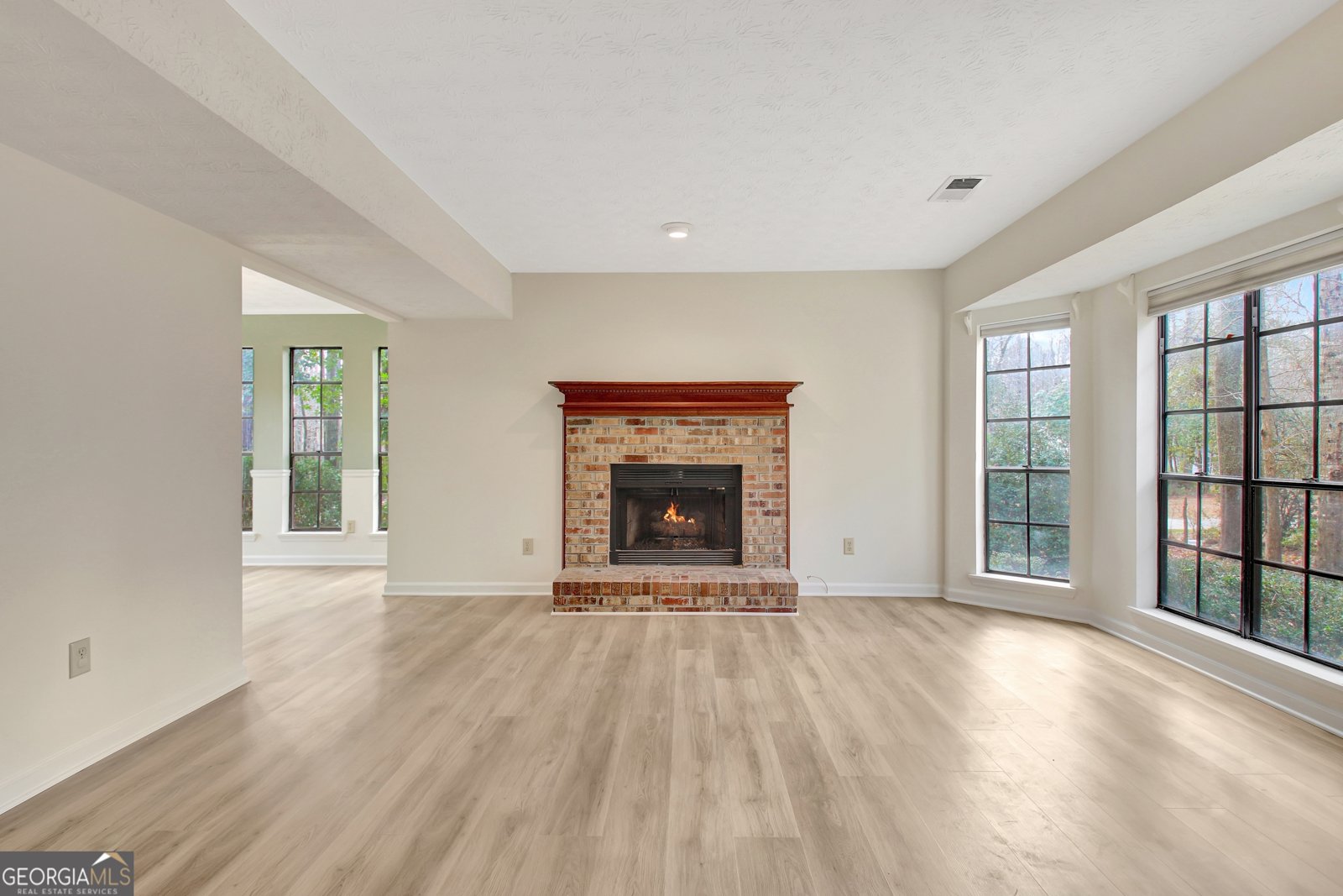 440 Hillsdale Drive Fayetteville - Photo 6