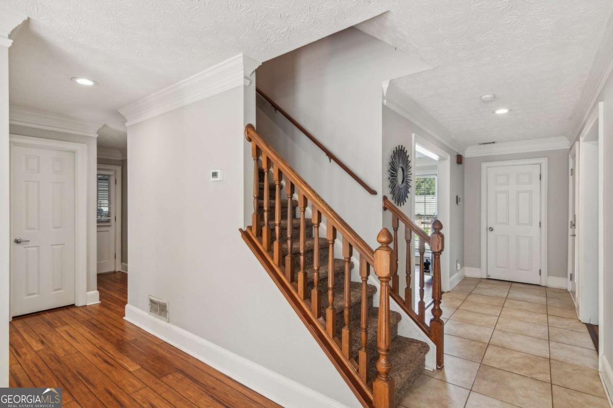 1210 Swan Mill Court Suwanee - Photo 6