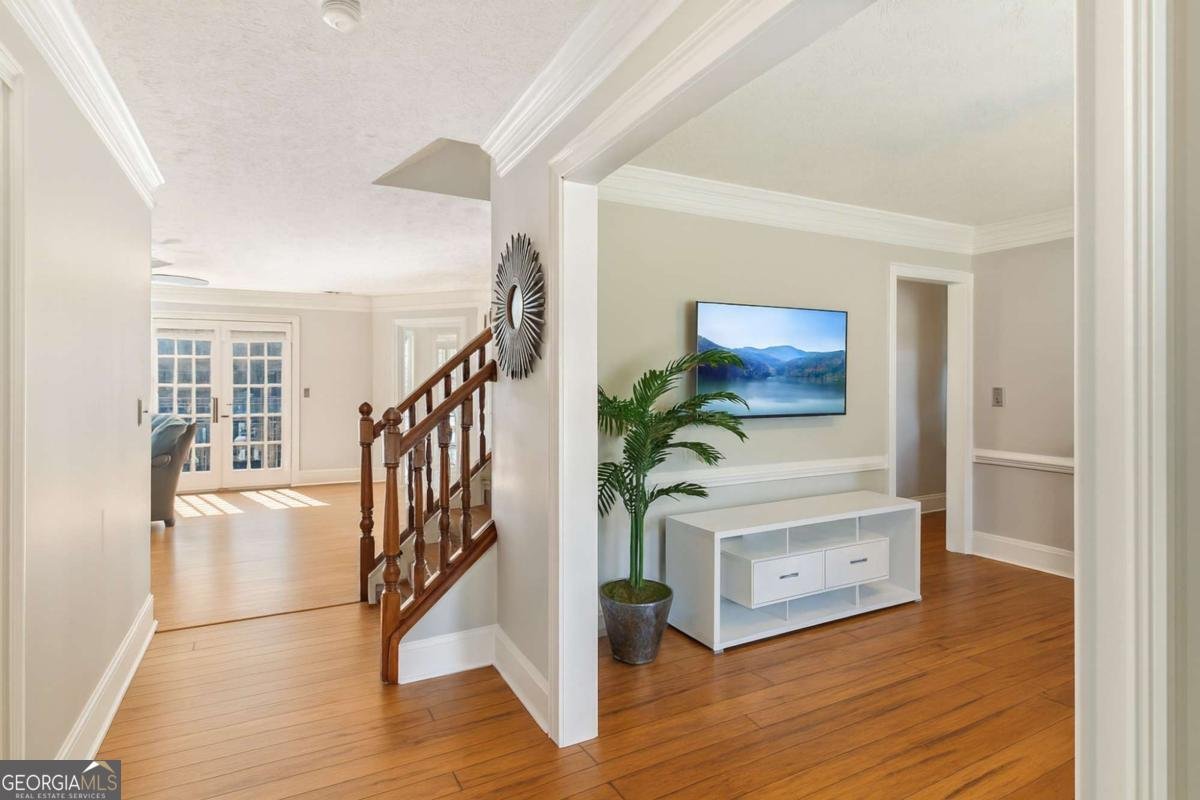 1210 Swan Mill Court Suwanee - Photo 8