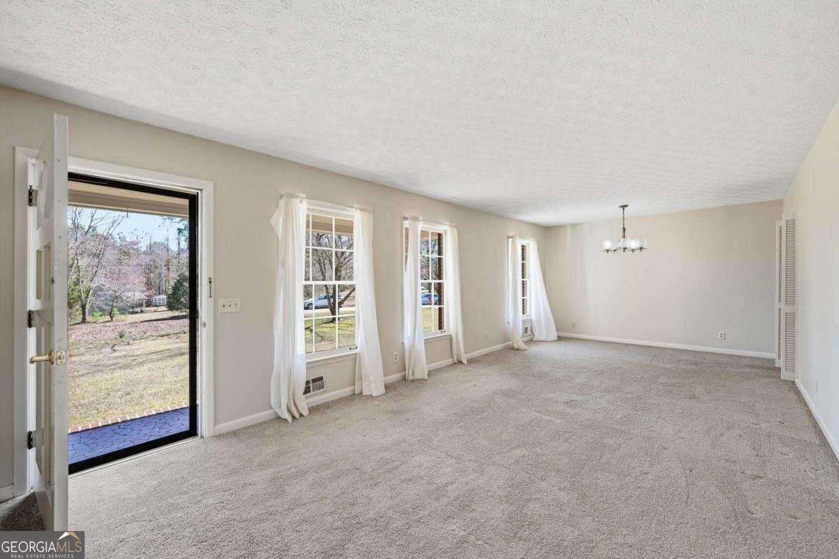 3325 Henderson Drive Cumming - Photo 1