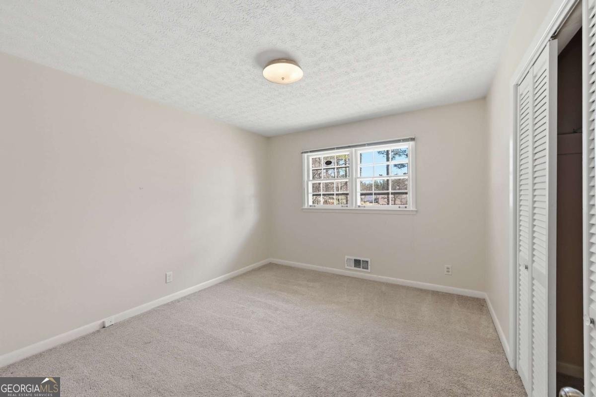 3325 Henderson Drive Cumming - Photo 10