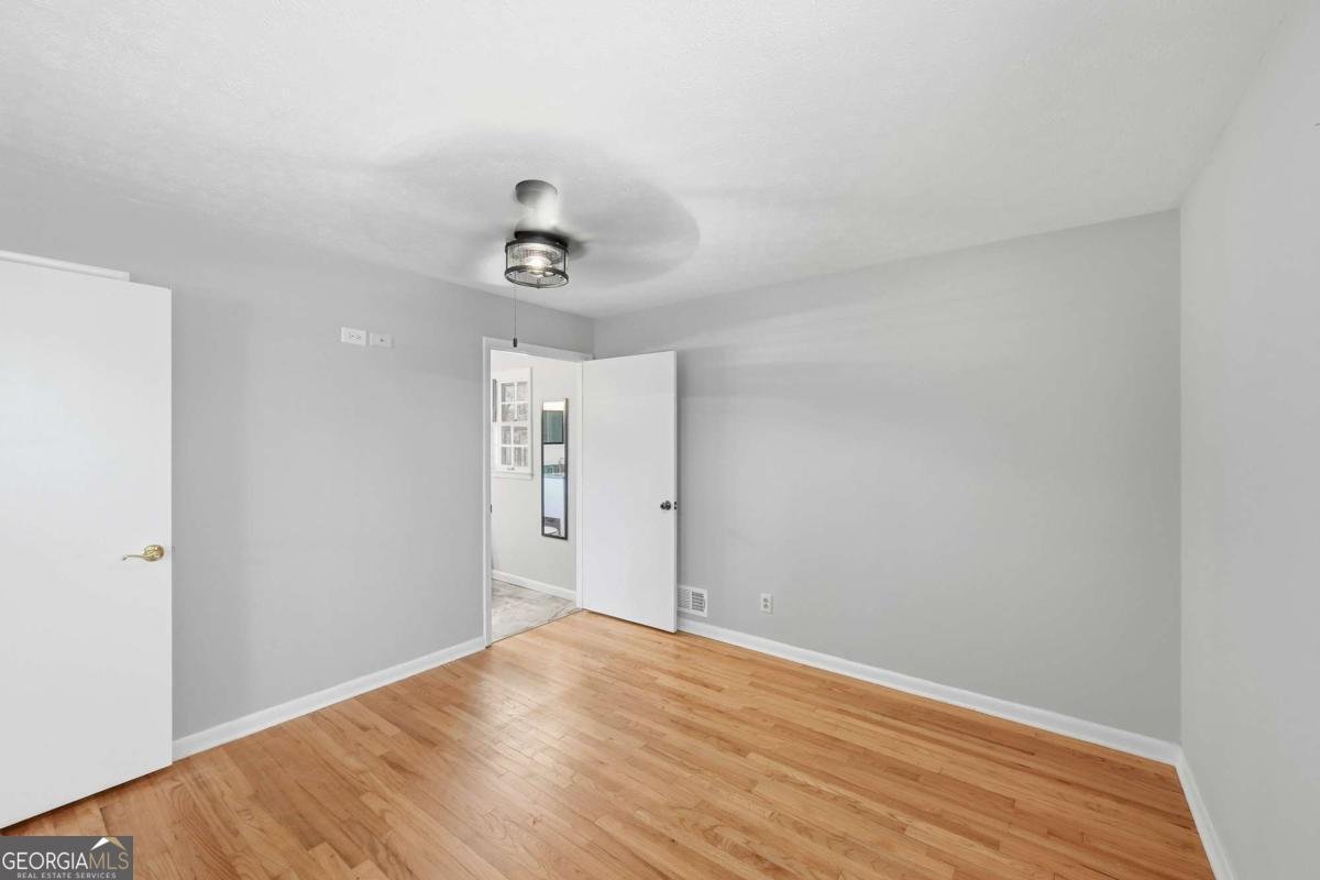 3325 Henderson Drive Cumming - Photo 14