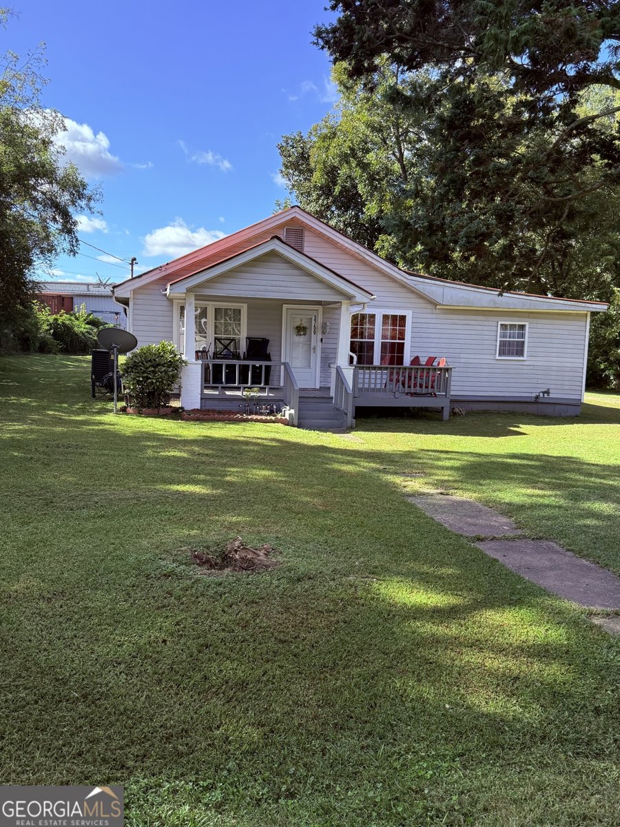 3759 Old Plainview Road Flowery Branch - Photo 1