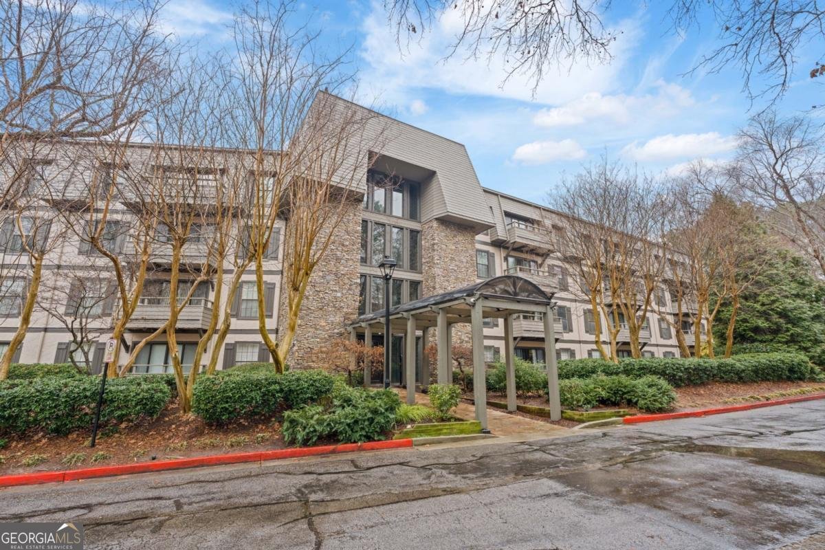 1216 Highland Bluff Drive Atlanta - Photo 22