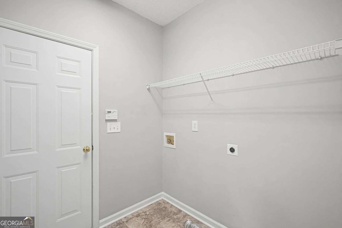 2400 Beckenham Place Dacula - Photo 30