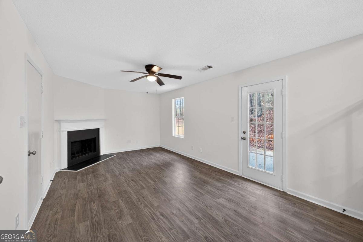 773 Stonebridge Crescent Lithonia - Photo 9