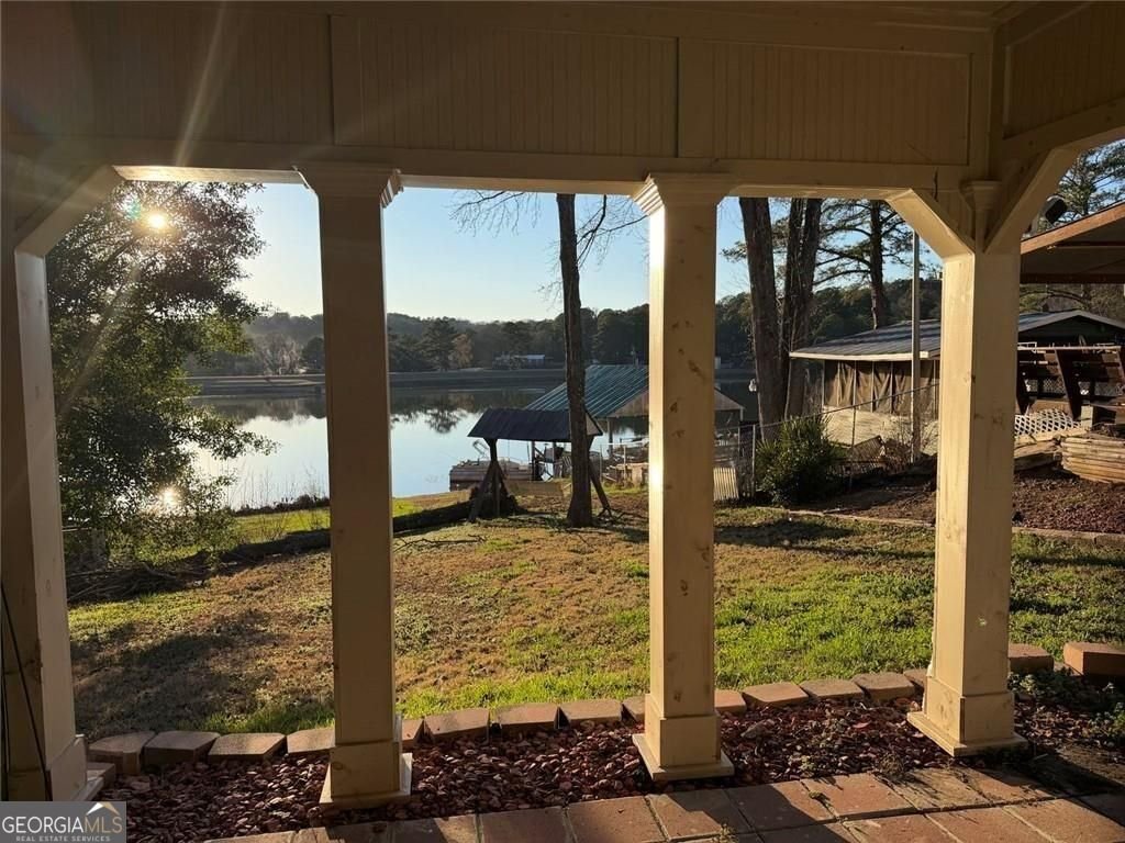 2298 Lake Drive Conyers - Photo 16