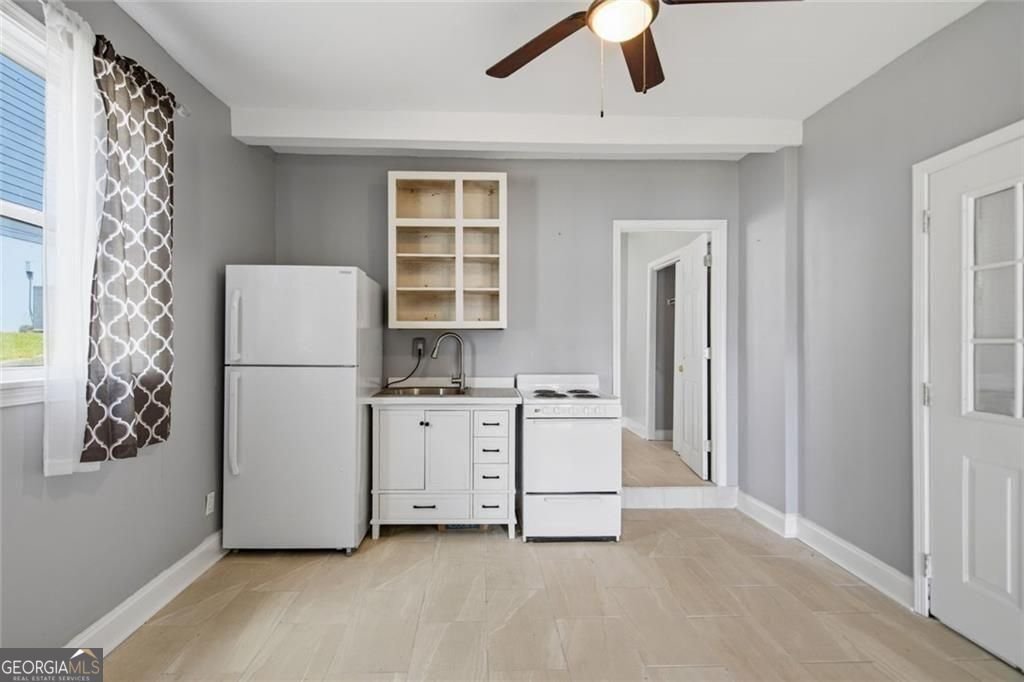 2298 Lake Drive Conyers - Photo 32