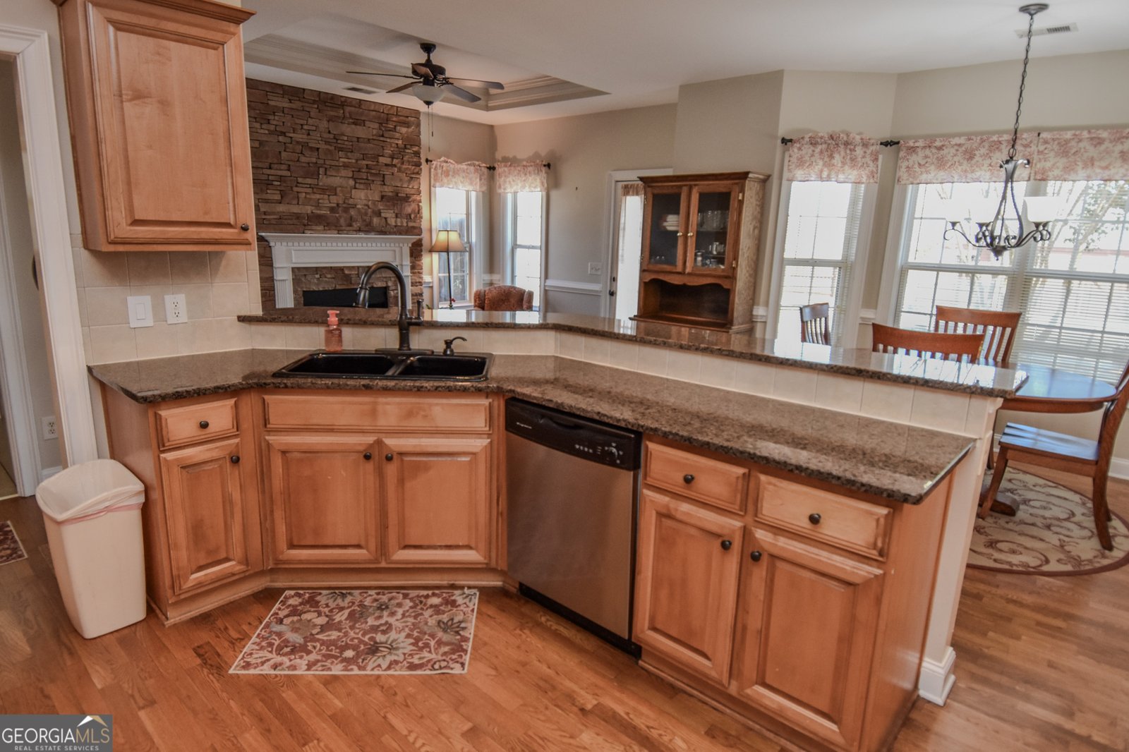 1200 WHITE OAK Way Griffin - Photo 25