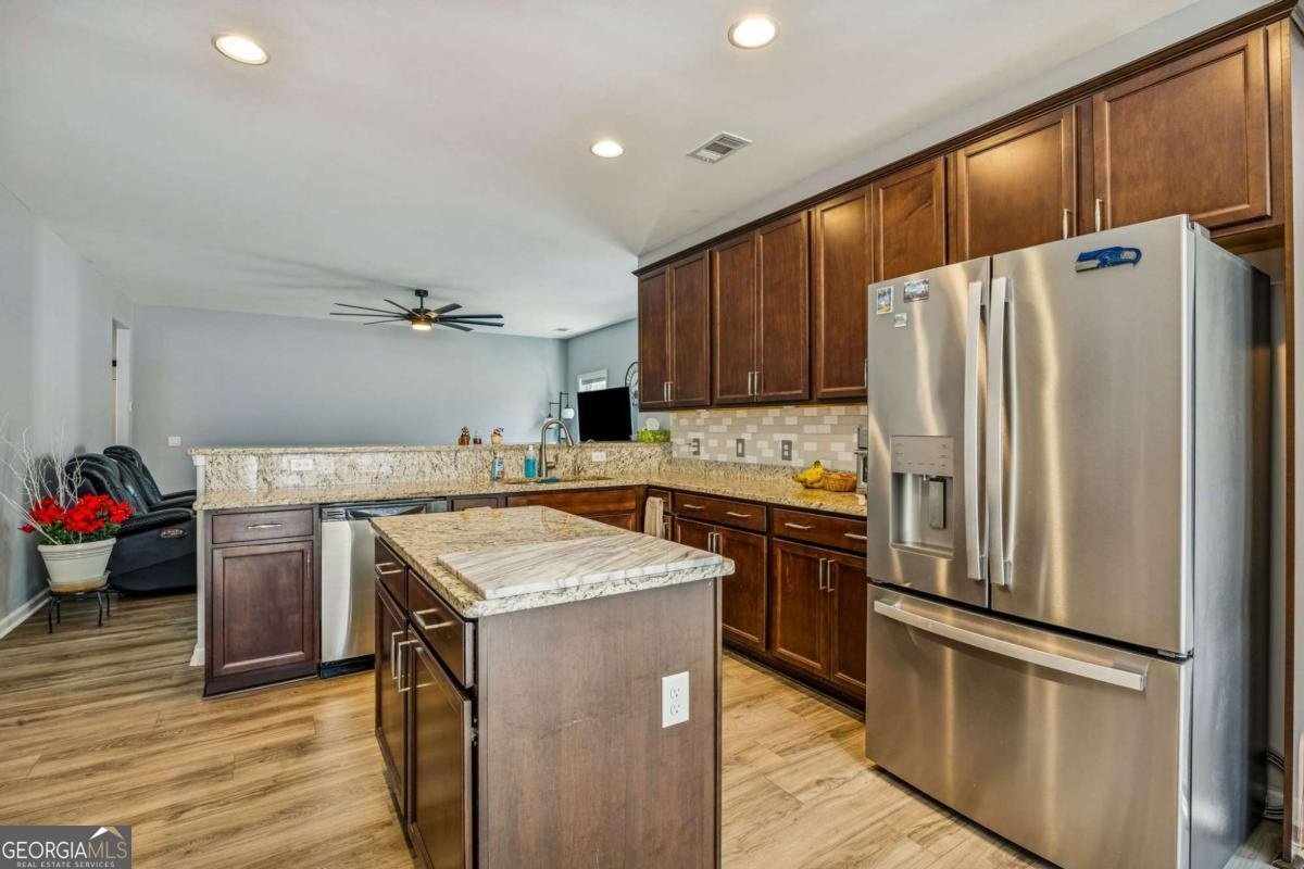 117 Larsen Court Kingsland - Photo 19