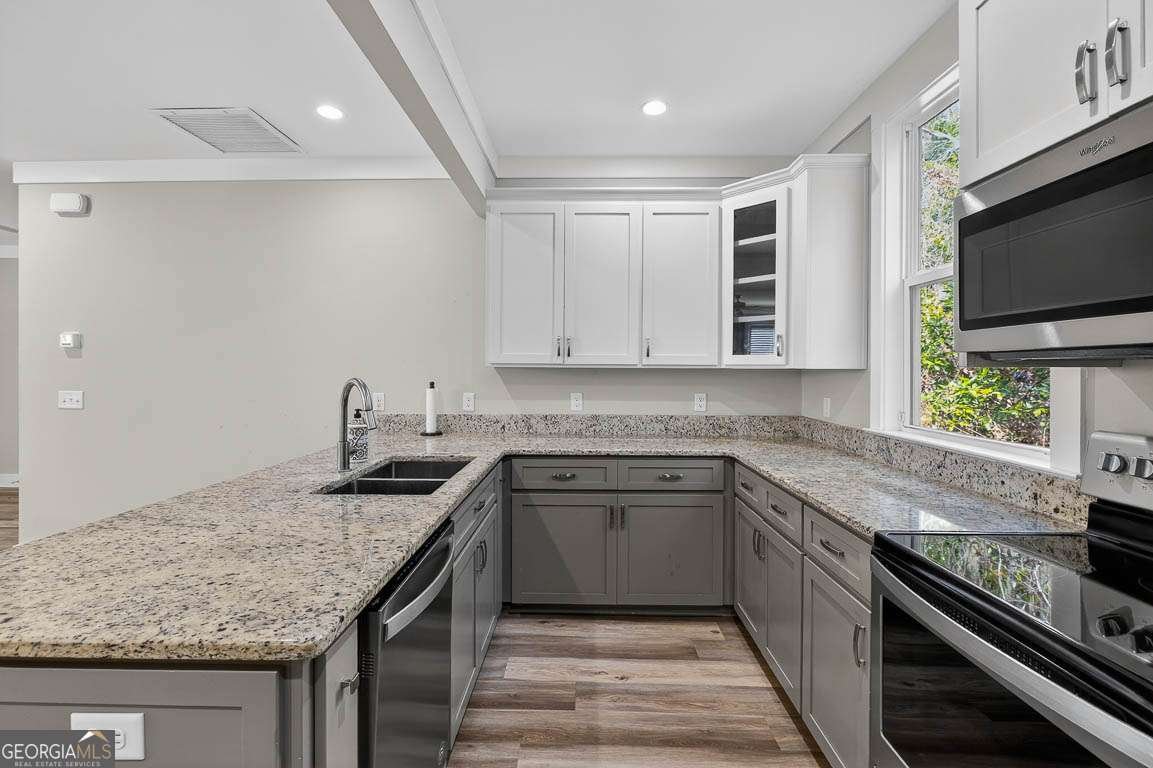 506 Magnolia Street St. Simons - Photo 21