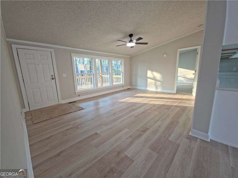 6967 Pinella Court Douglasville - Photo 12