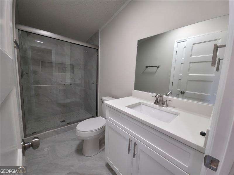 6967 Pinella Court Douglasville - Photo 37