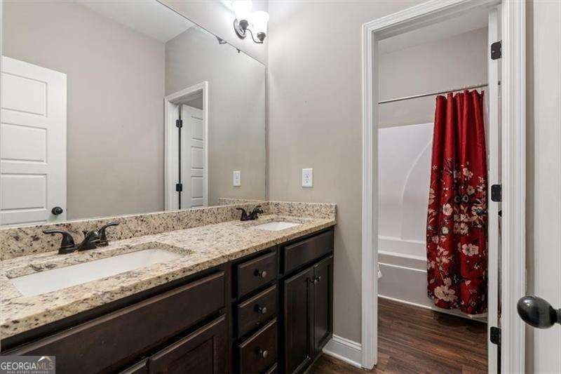 19 Stonegate Court Dallas - Photo 33