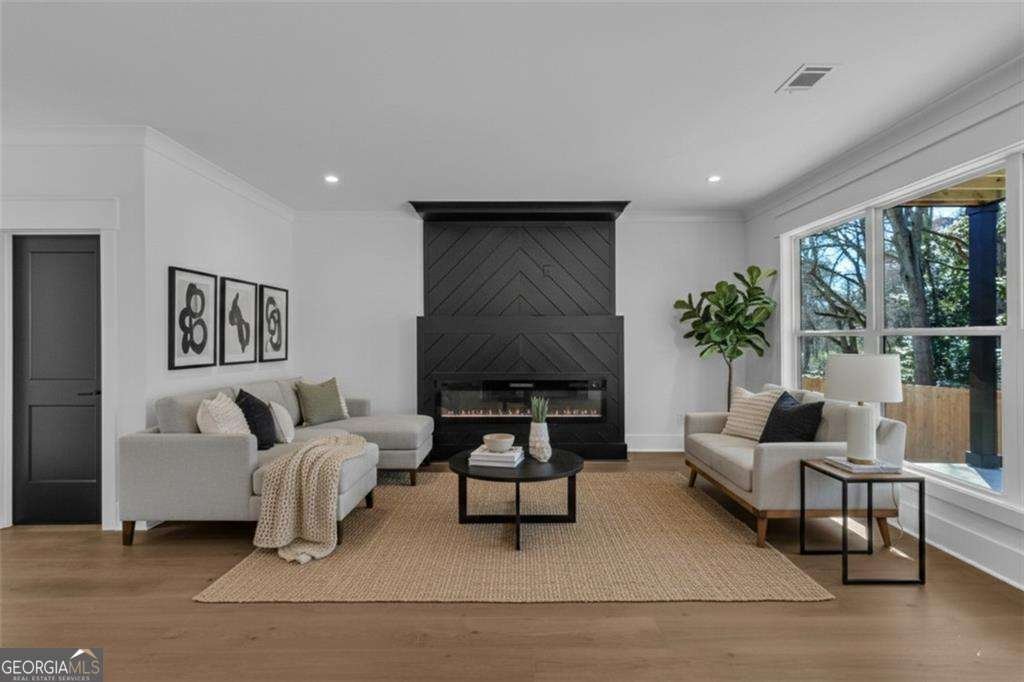 274 WHITE Street Hoschton - Photo 11