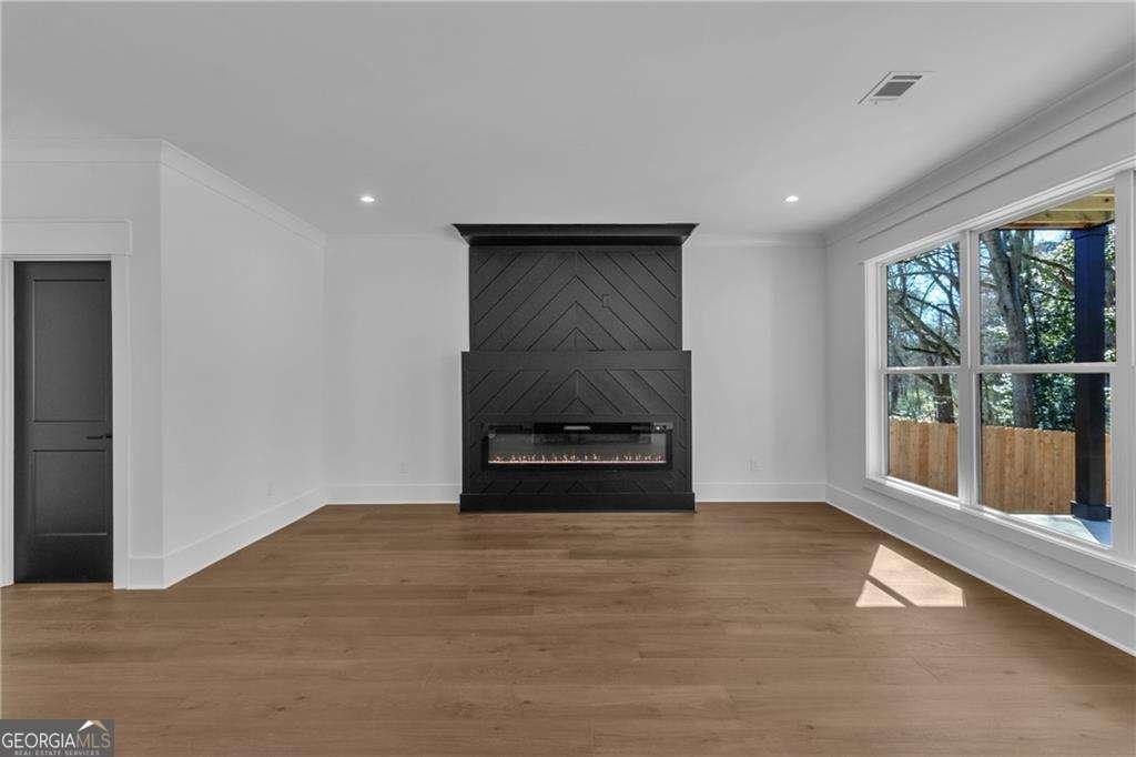 274 WHITE Street Hoschton - Photo 12