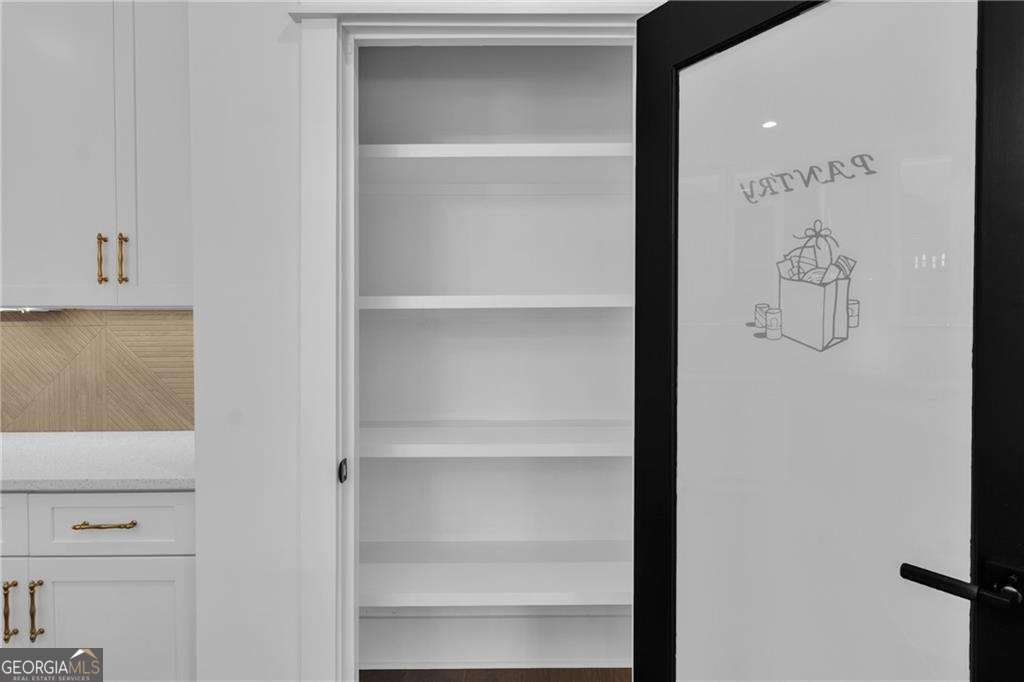 274 WHITE Street Hoschton - Photo 17