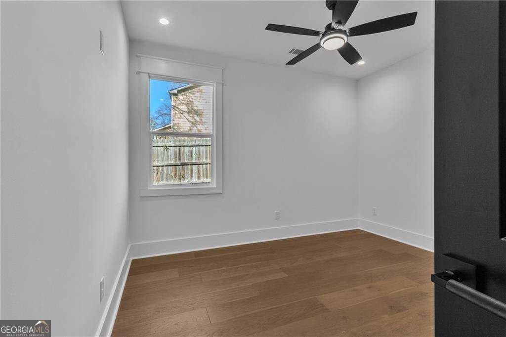 274 WHITE Street Hoschton - Photo 27