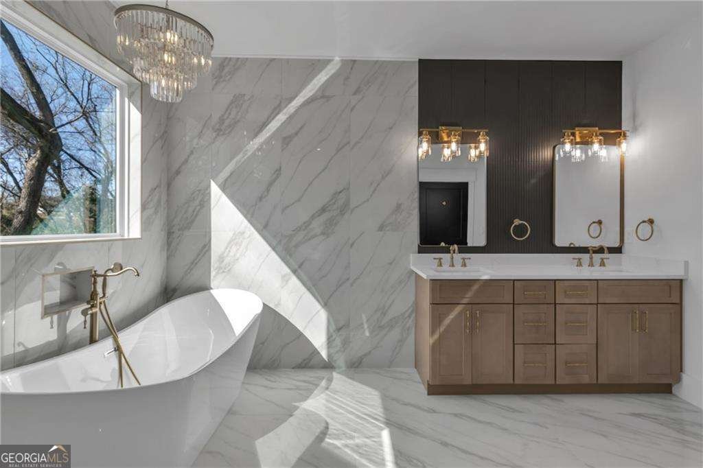 274 WHITE Street Hoschton - Photo 42