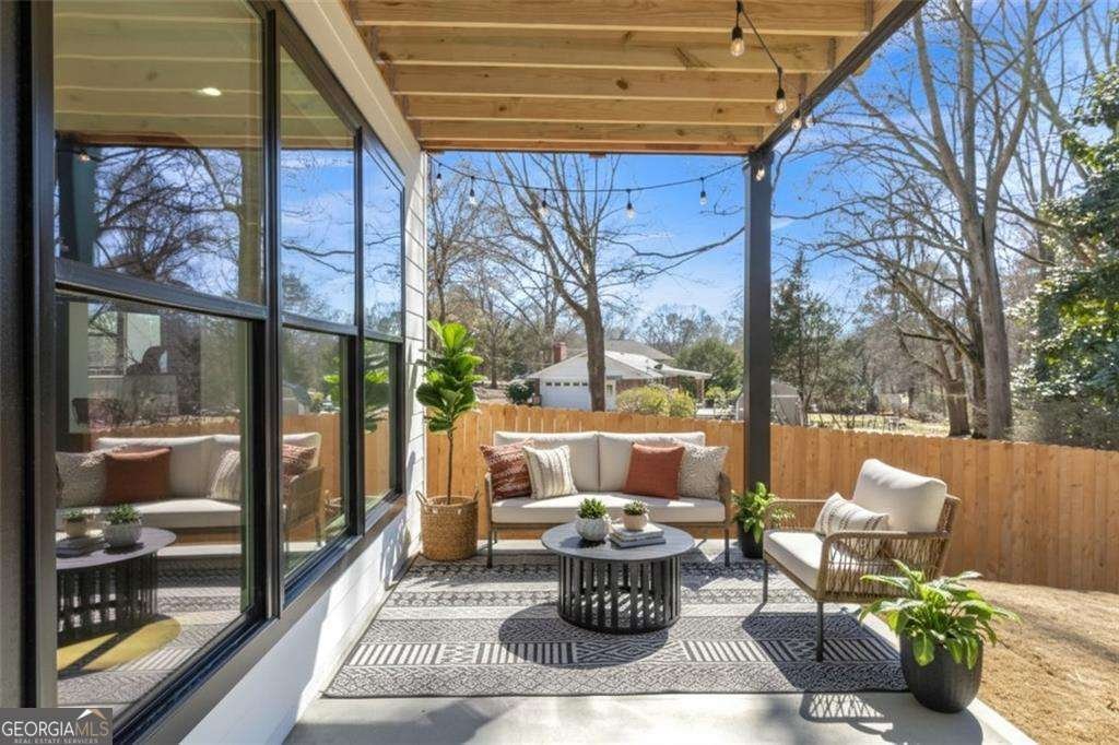 274 WHITE Street Hoschton - Photo 77