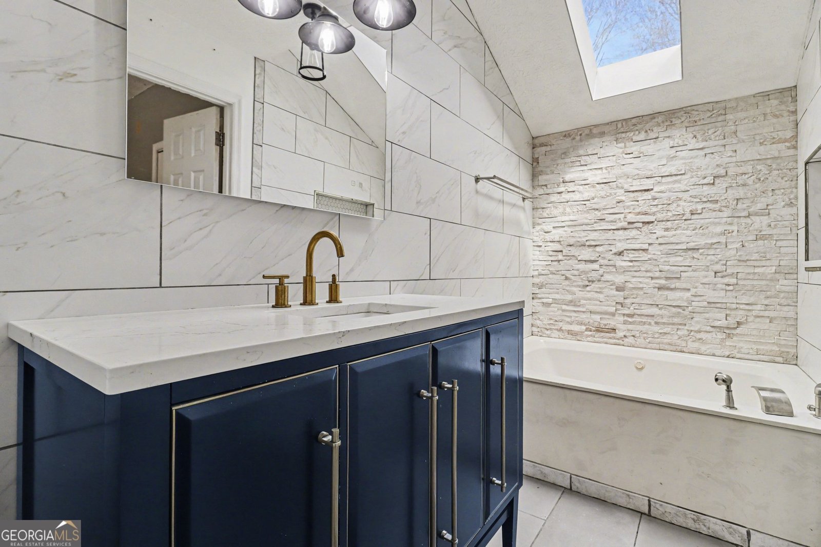 1920 Oakleaf Lane Lithia Springs - Photo 13