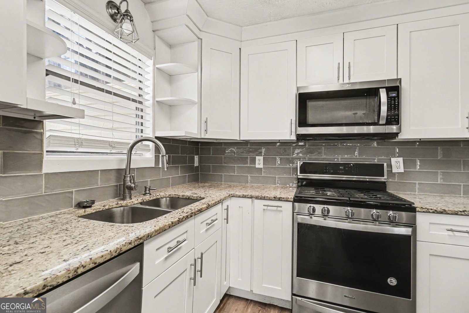 1920 Oakleaf Lane Lithia Springs - Photo 18