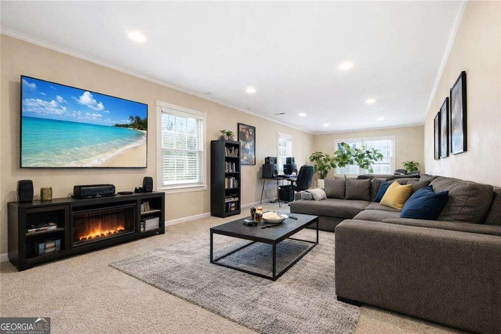 5027 Castlewood Drive Lilburn - Photo 10