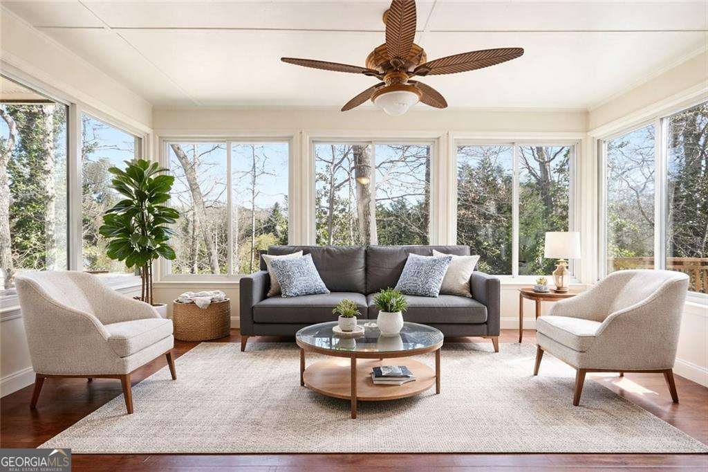 5027 Castlewood Drive Lilburn - Photo 15