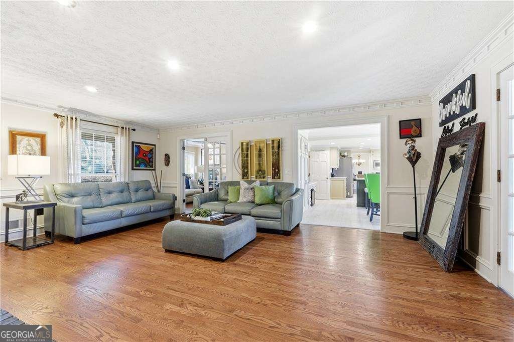 5027 Castlewood Drive Lilburn - Photo 19