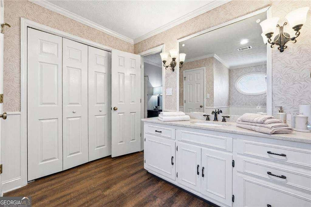 5027 Castlewood Drive Lilburn - Photo 22