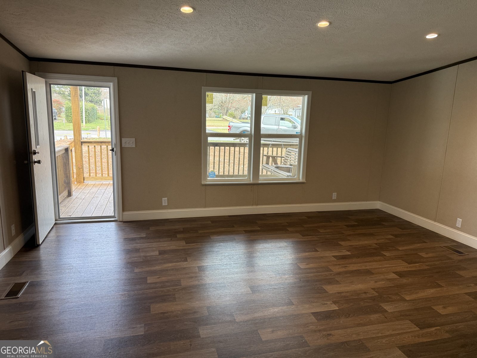 103 Skyland Drive Locust Grove - Photo 6