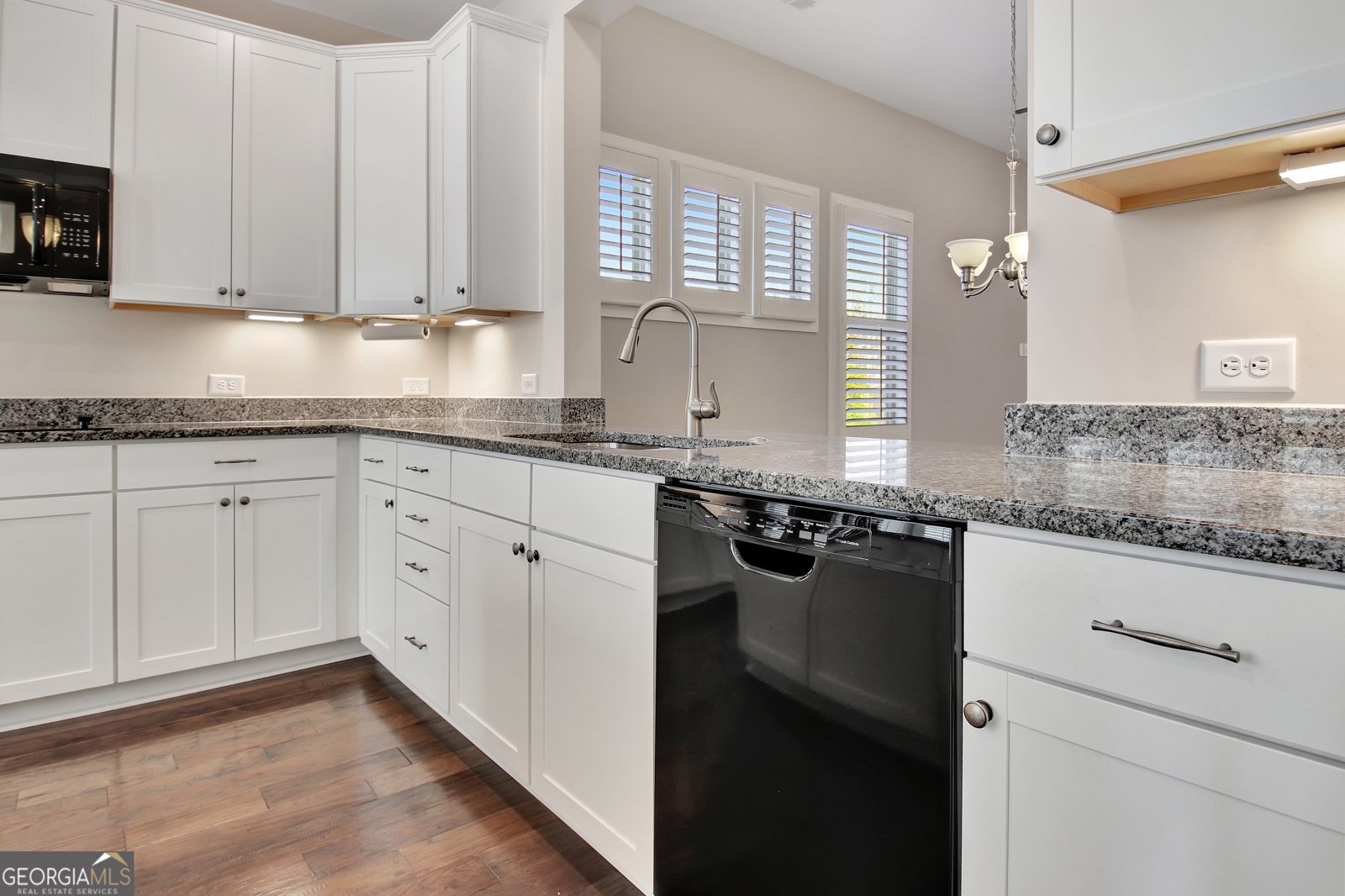 340 Honey Locust Court Peachtree City - Photo 10