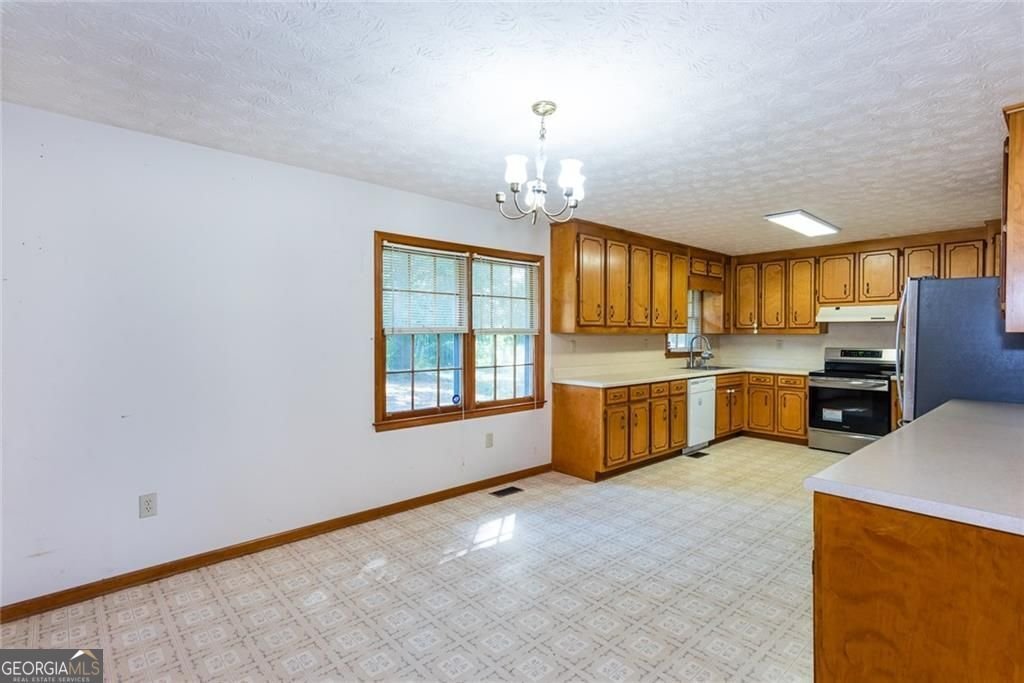 60 Knights Circle Covington - Photo 11