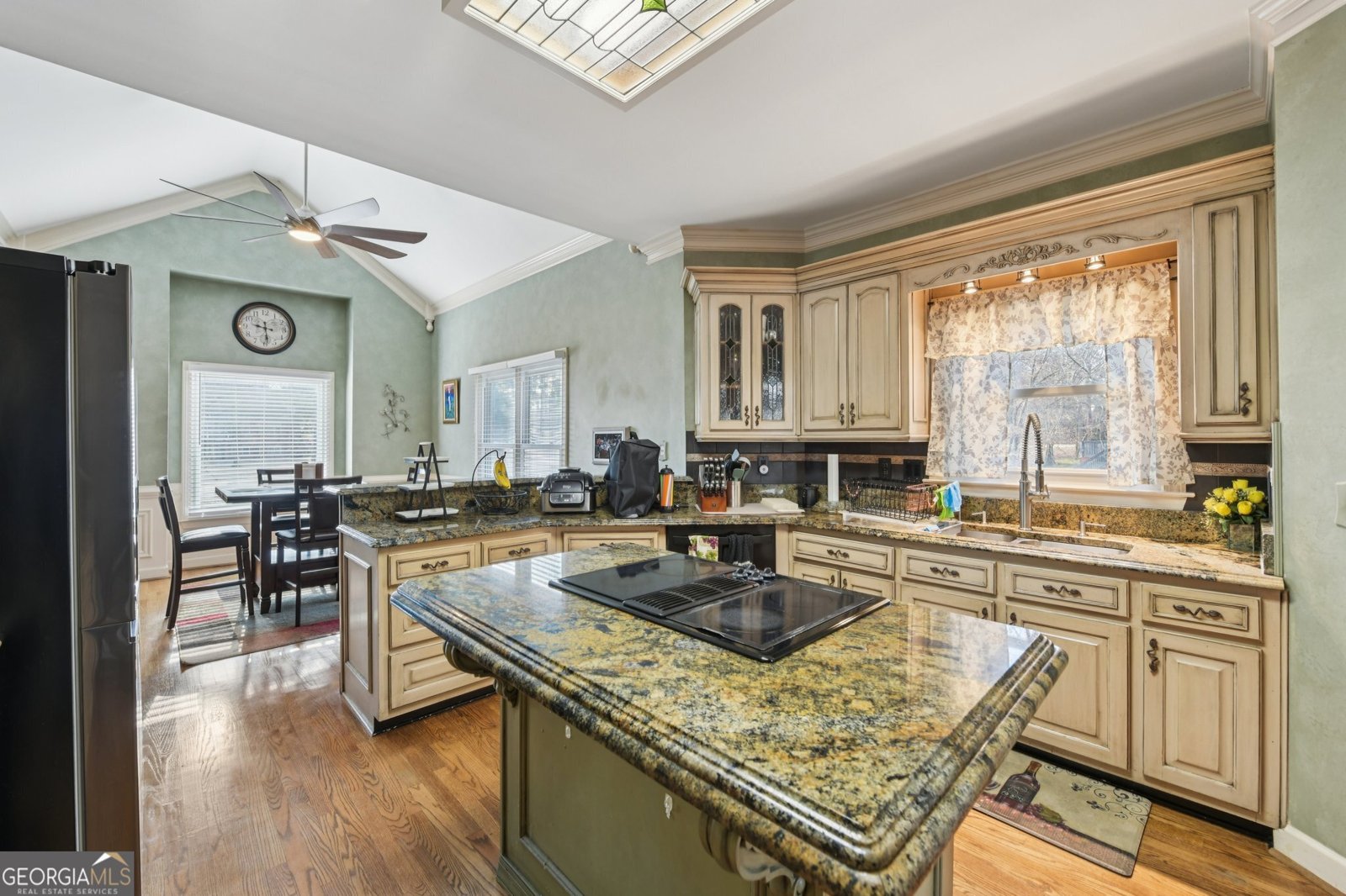 4208 Edgeworth Drive Flowery Branch - Photo 12