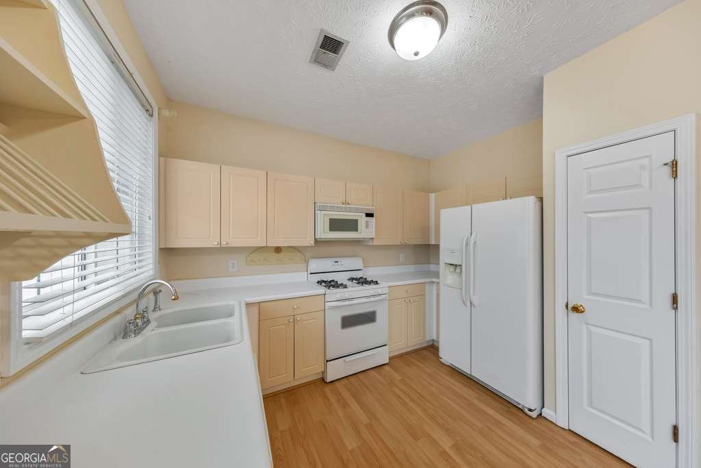 227 Windcroft Circle Acworth - Photo 11