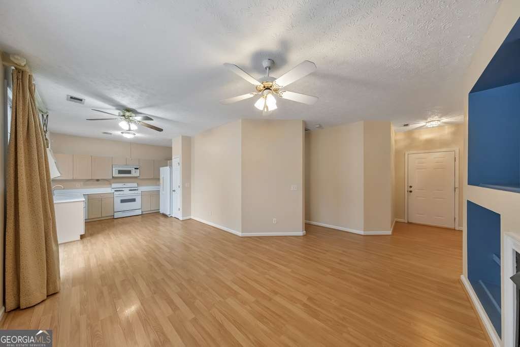 227 Windcroft Circle Acworth - Photo 7