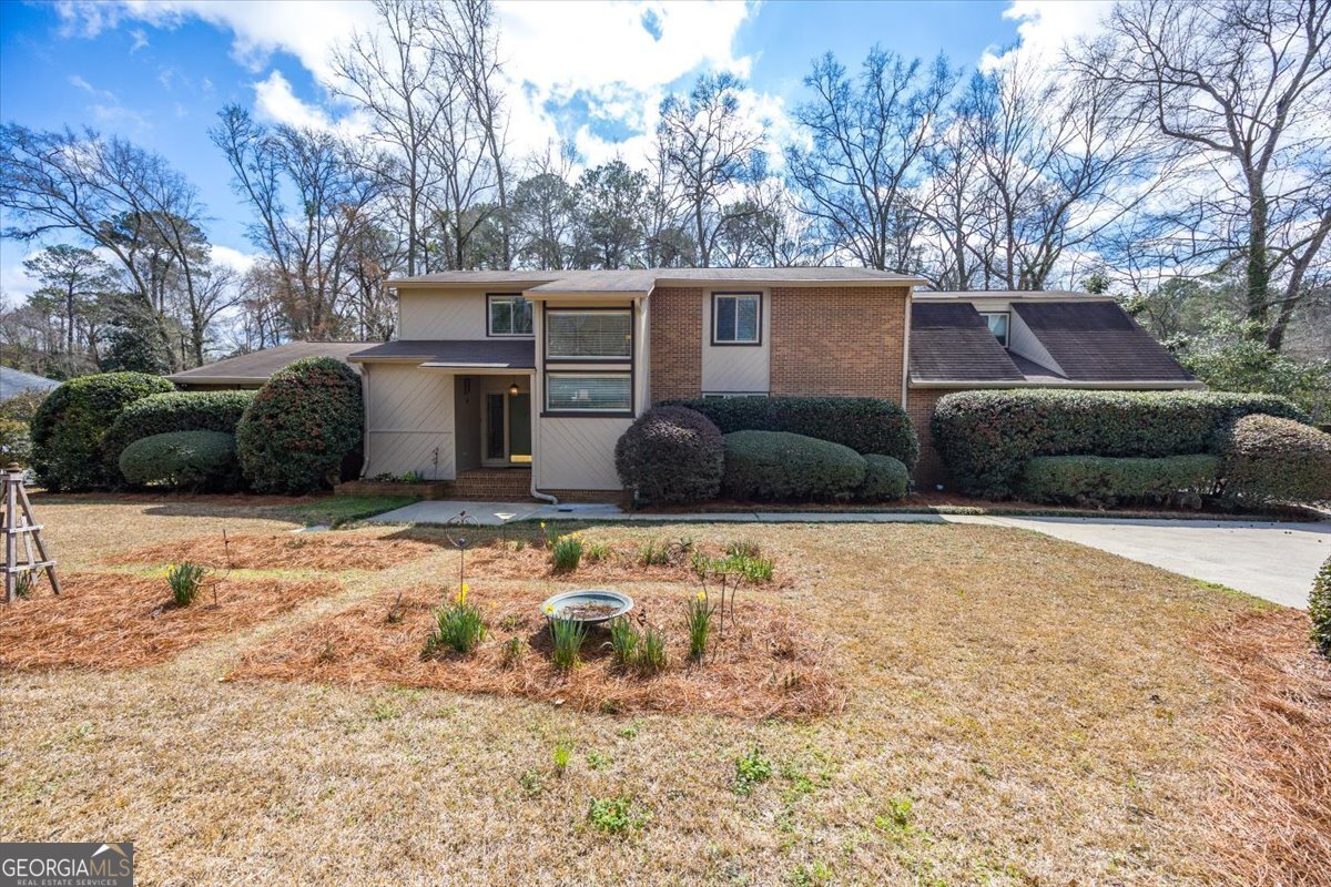 4515 Oxford Circle Macon - Photo 1