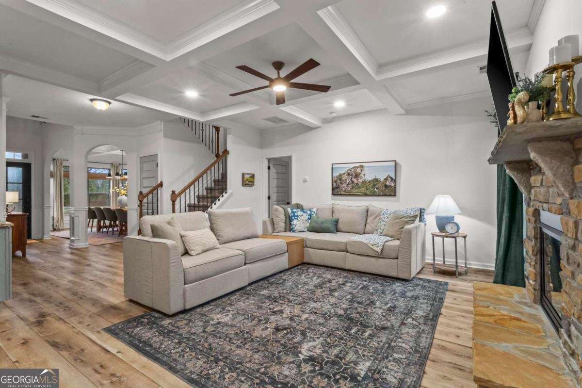 5925 Fielding Court Cumming - Photo 8