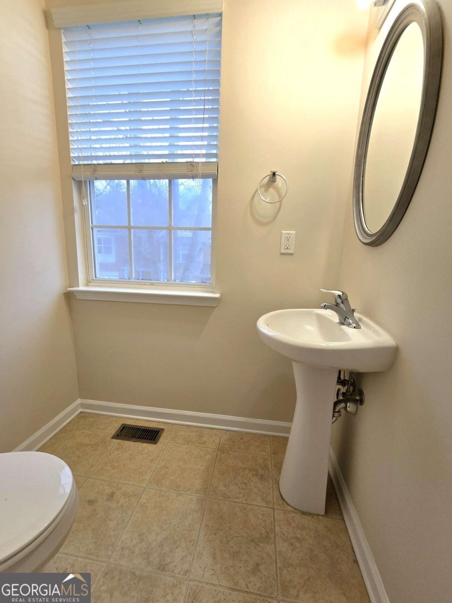 2120 Meadow Peak Road Duluth - Photo 14