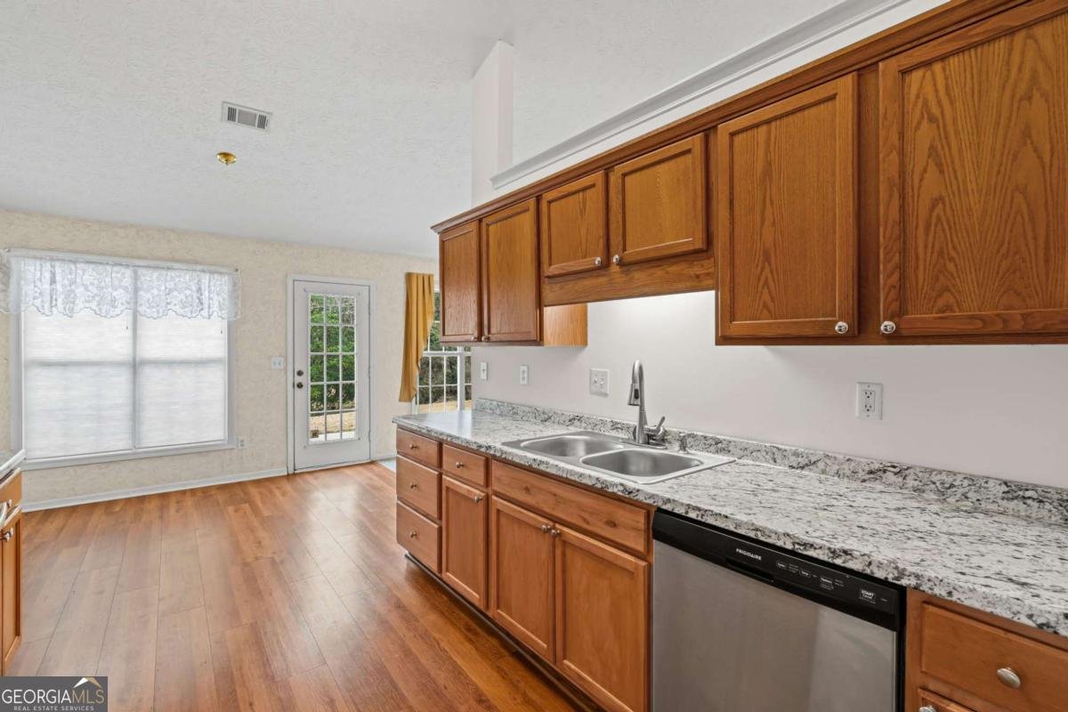 2652 Midler Court Buford - Photo 18