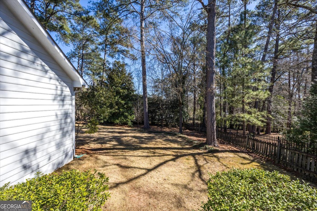 5133 Oaktree Drive Macon - Photo 29