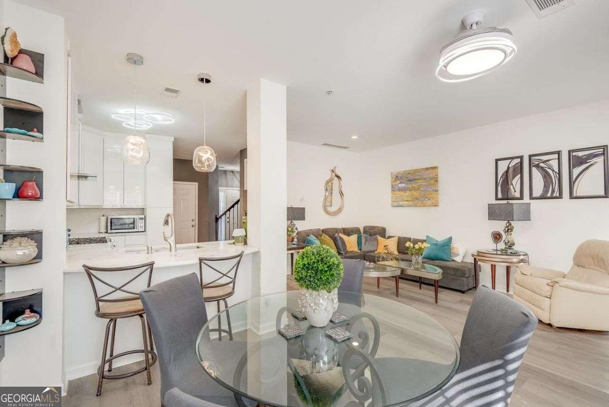 101 Creekwood Drive Woodstock - Photo 11