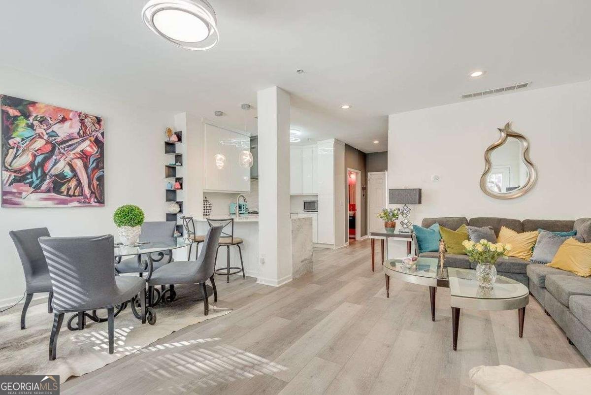 101 Creekwood Drive Woodstock - Photo 12