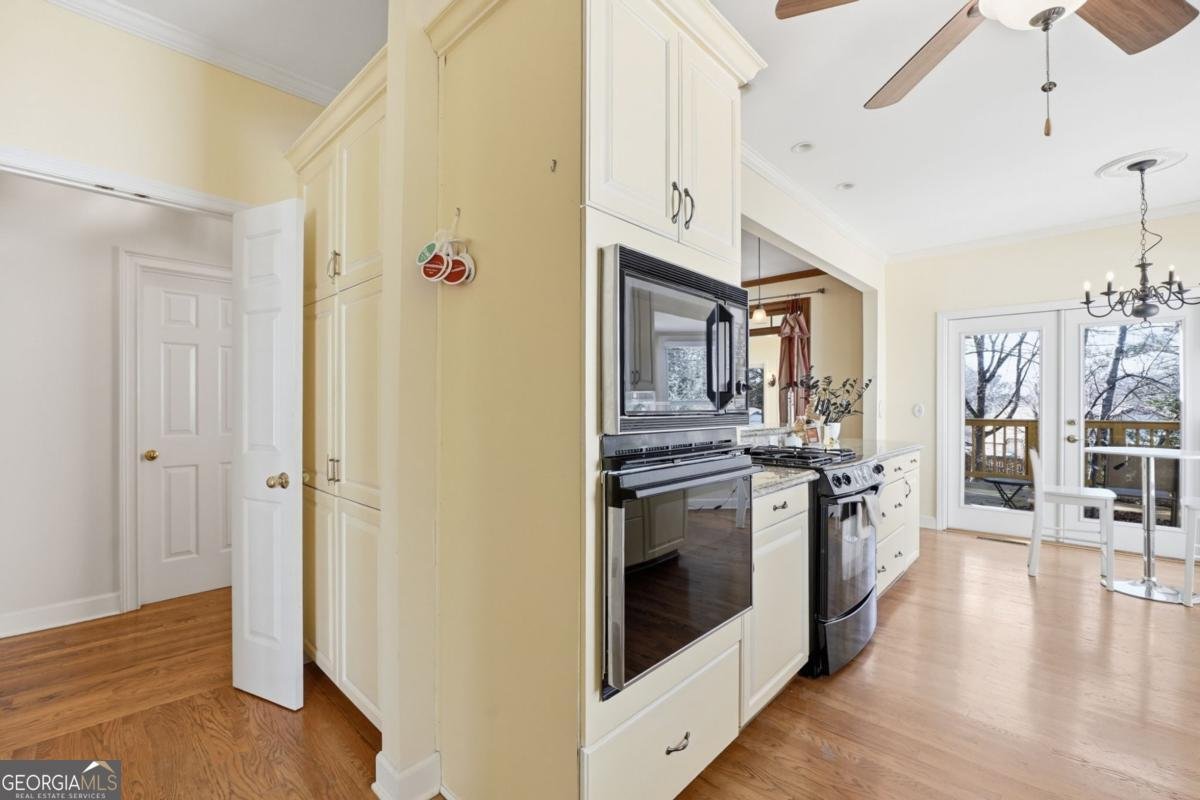 6191 Forest Hills Lane Peachtree Corners - Photo 15